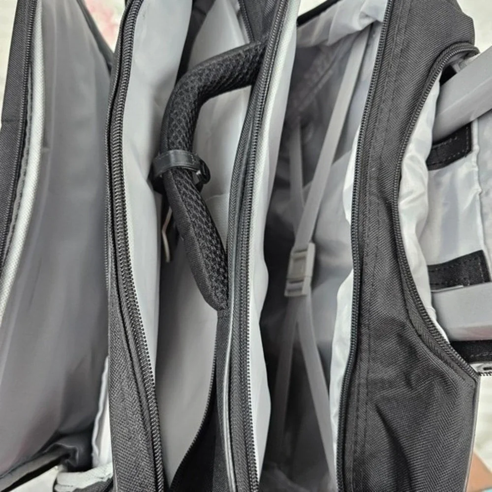 Protege Black Rolling Travel Laptop Briefcase Wheeled Luggage Carry On Bag‎